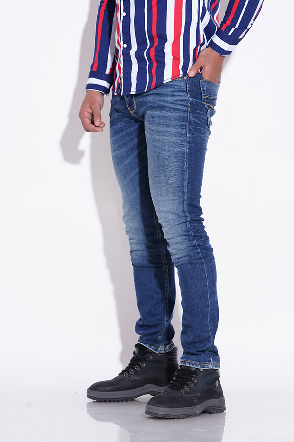 MED BLUE 5 POCKET MID-RISE NARROW FIT JEANS