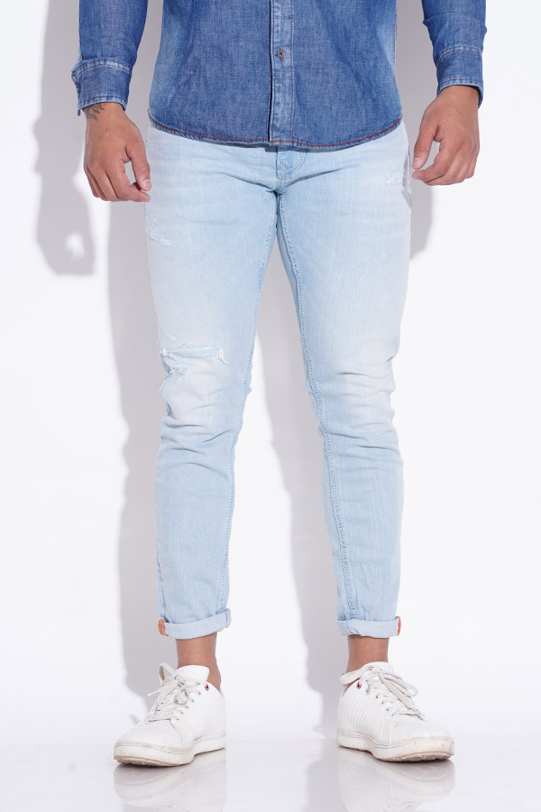 LT BLUE 5 POCKET LOW-RISE ANKLE LENGTH JEANS