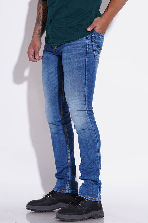 MED BLUE 5 POCKET MID-RISE JEANS