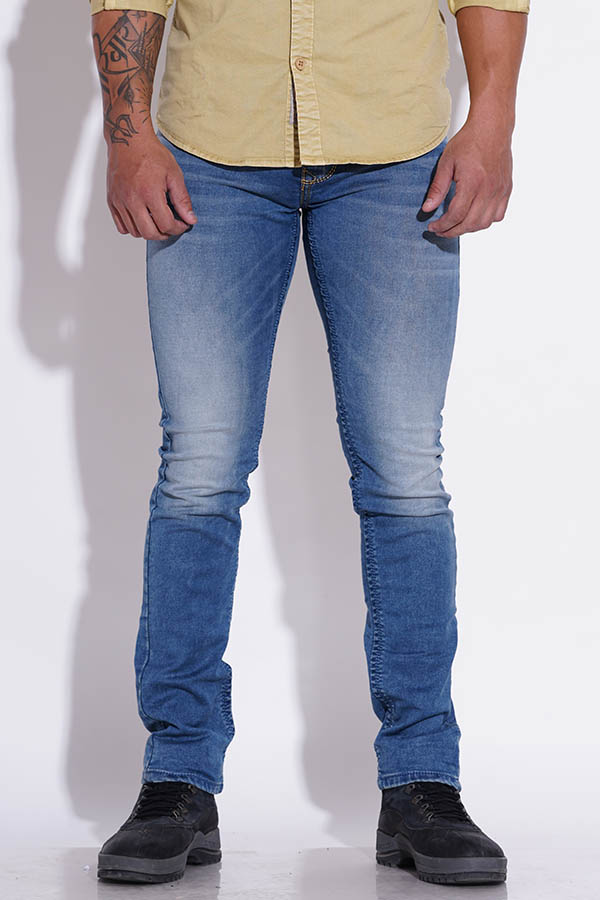 MED BLUE 5 POCKET MID-RISE JEANS