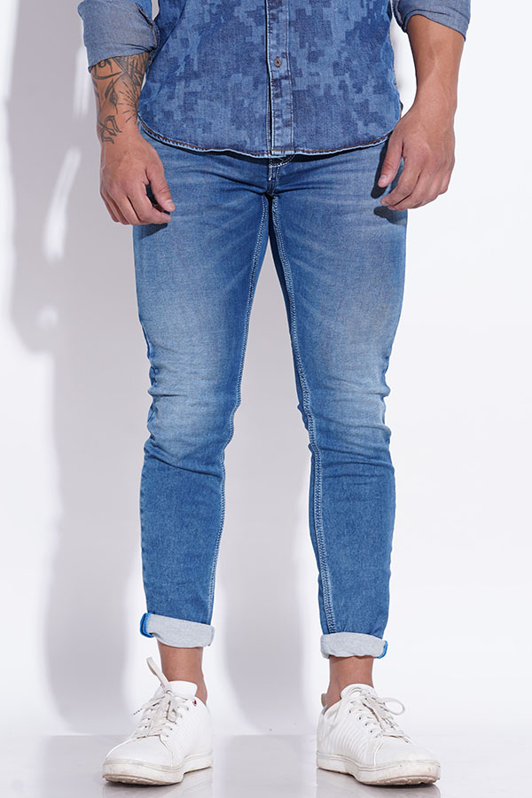 MED BLUE 5 POCKET LOW-RISE ANKLE LENGTH JEANS