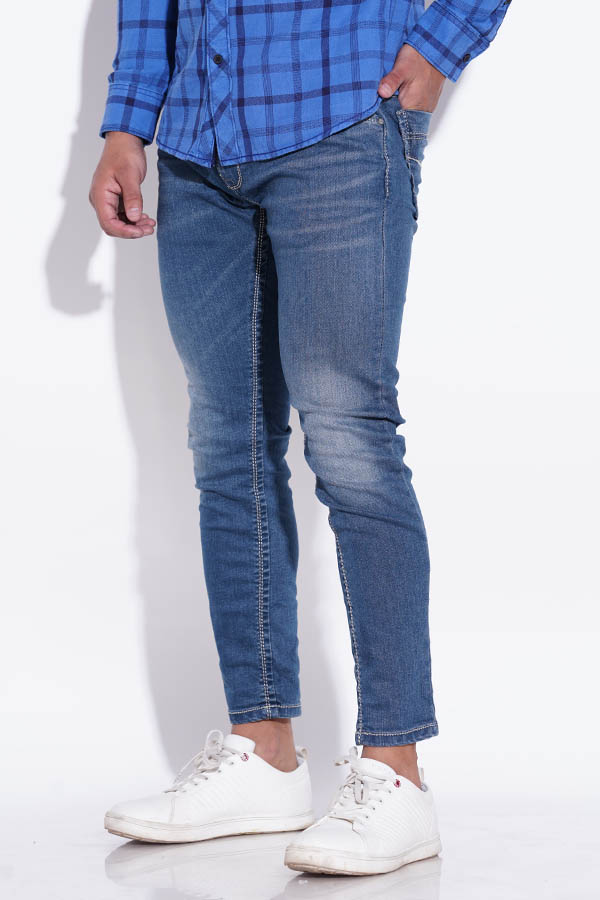 MED BLUE 5 POCKET LOW-RISE ANKLE LENGTH JEANS