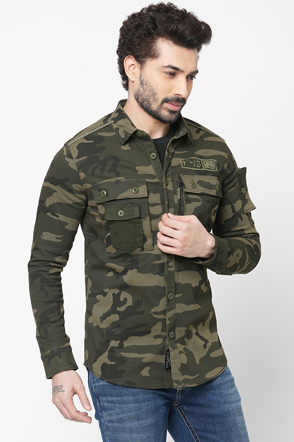 GREEN FULL SLEEVE CAMO PRINT SHACKET SHIRT