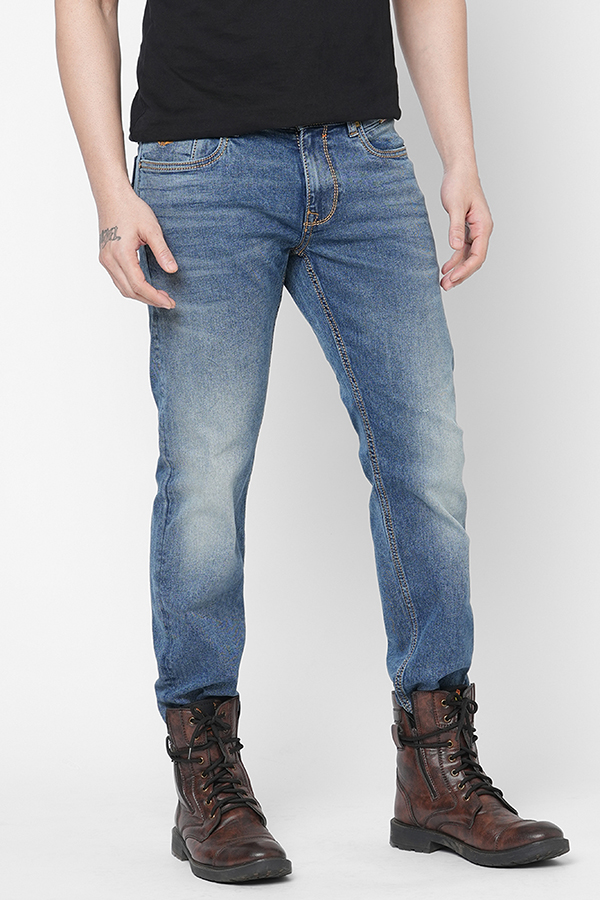 MED BLUE 5 POCKET MID-RISE NARROW FIT JEANS