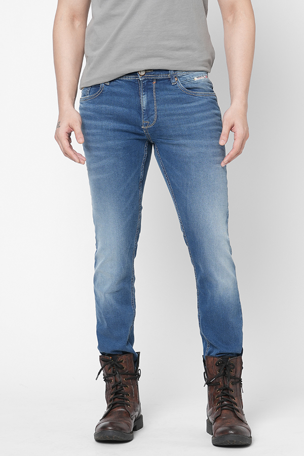 MED BLUE 5 POCKET MID-RISE NARROW FIT JEANS