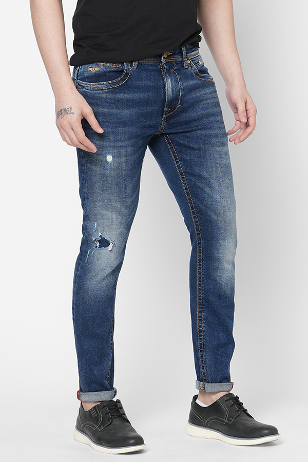 MED BLUE 5 POCKET LOW-RISE TAPERED ANKLE LENGTH JEANS