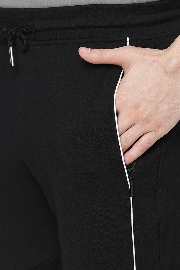 BLACK ATHLEISURE TRACK PANT