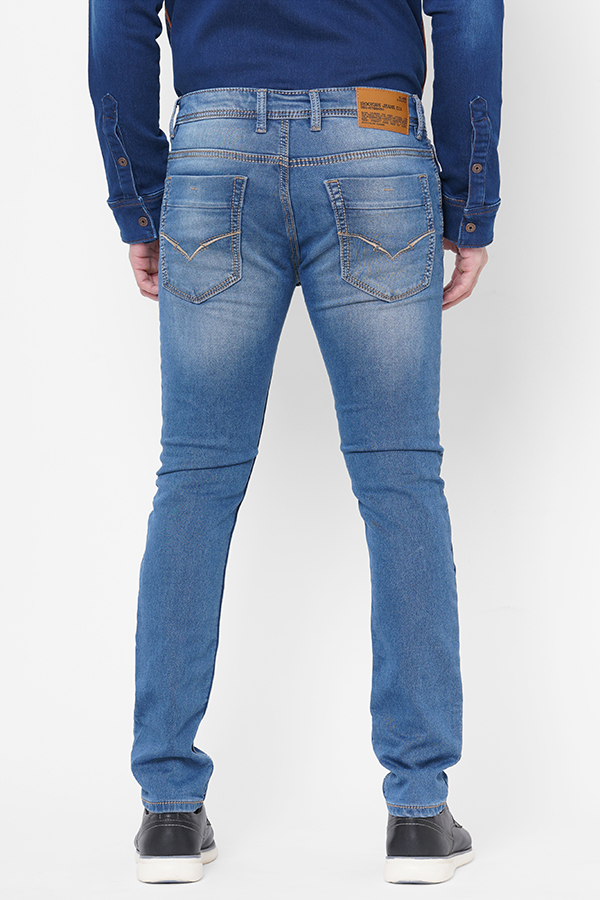 MED BLUE 5 POCKET MID-RISE NARROW FIT JEANS