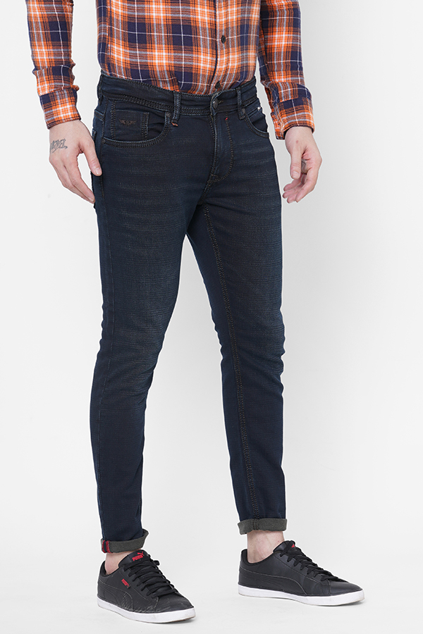 DK BLUE 5 POCKET LOW-RISE TAPERED ANKLE LENGTH JEANS