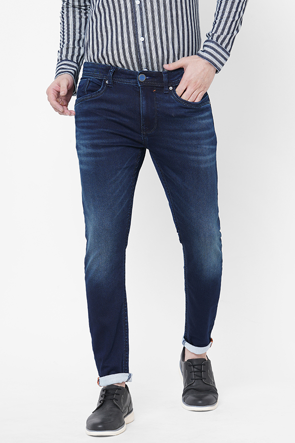 DK BLUE 5 POCKET LOW-RISE TAPERED ANKLE LENGTH JEANS