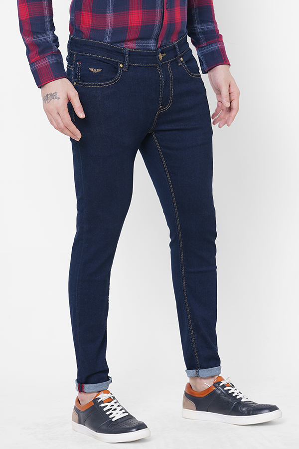 DK BLUE 5 POCKET LOW-RISE TAPERED ANKLE LENGTH JEANS