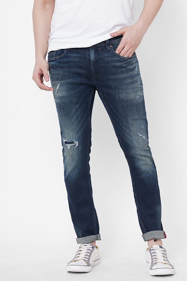 DK BLUE 5 POCKET LOW-RISE TAPERED ANKLE LENGTH JEANS