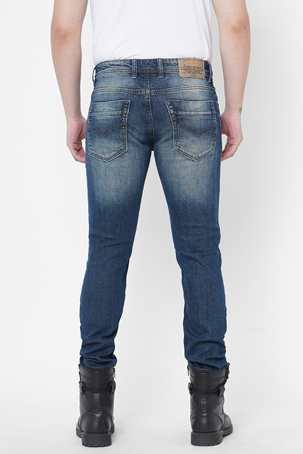 MED BLUE 5 POCKET MID-RISE NARROW FIT JEANS