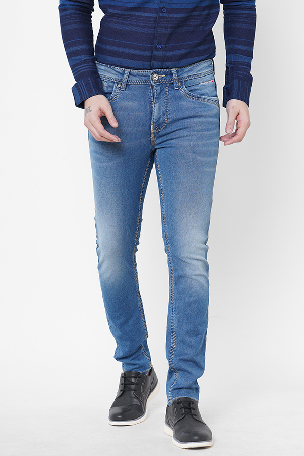 MED BLUE 5 POCKET MID-RISE NARROW FIT JEANS