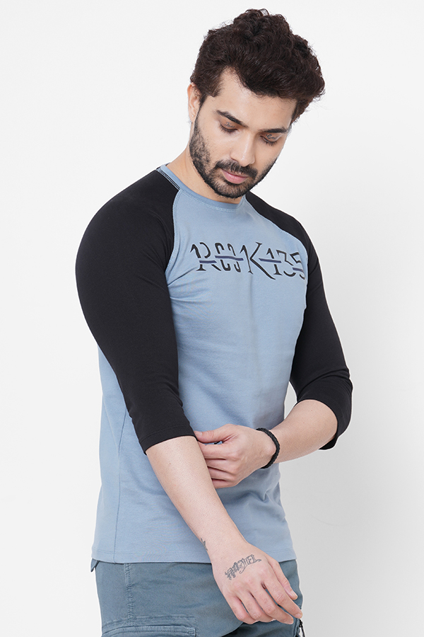 BLUE ROUND NECK COLLAR THREE QUARTER SLEEVE T SHIRT