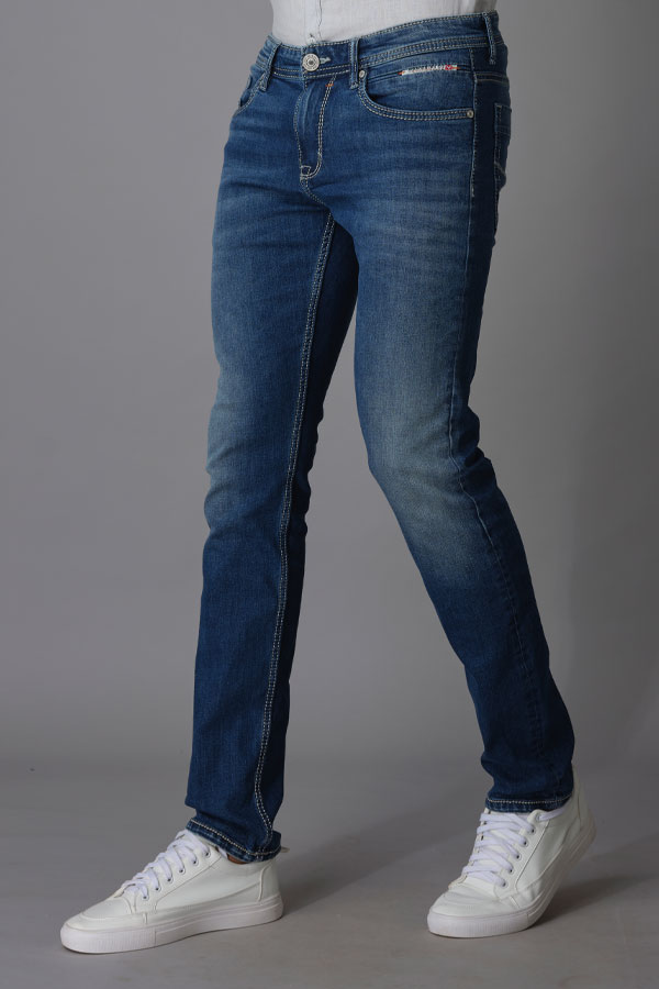 MED BLUE 5 POCKET MID-RISE JEANS (LENNON FIT)