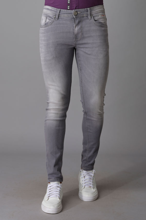 GREY LOWRISE, SLIM TIGH AND TAPERED ANKLE LENGTH (SPRINGSTEEN FIT)