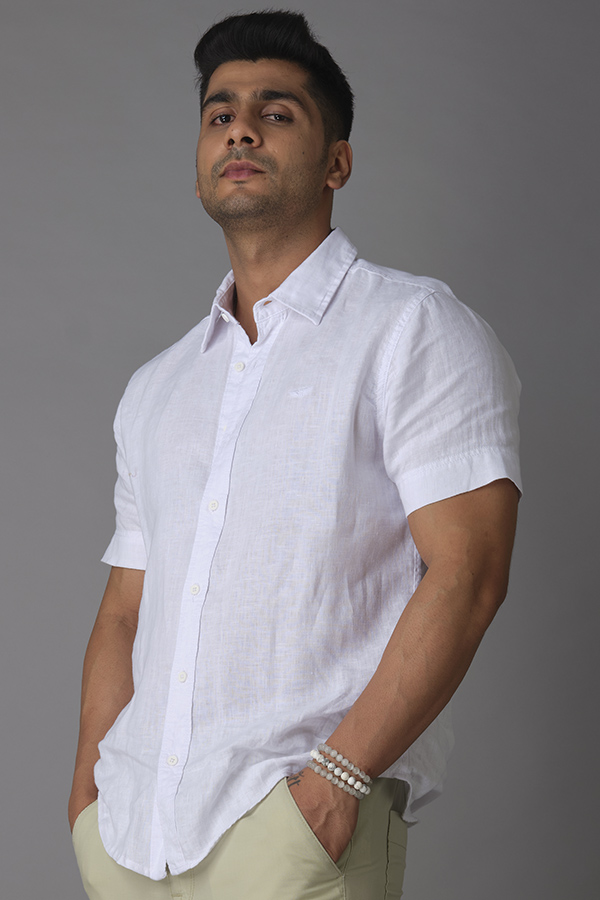 WHITE HALF SLEEVE LINEN SHIRT (ZACK H/SLV FIT)