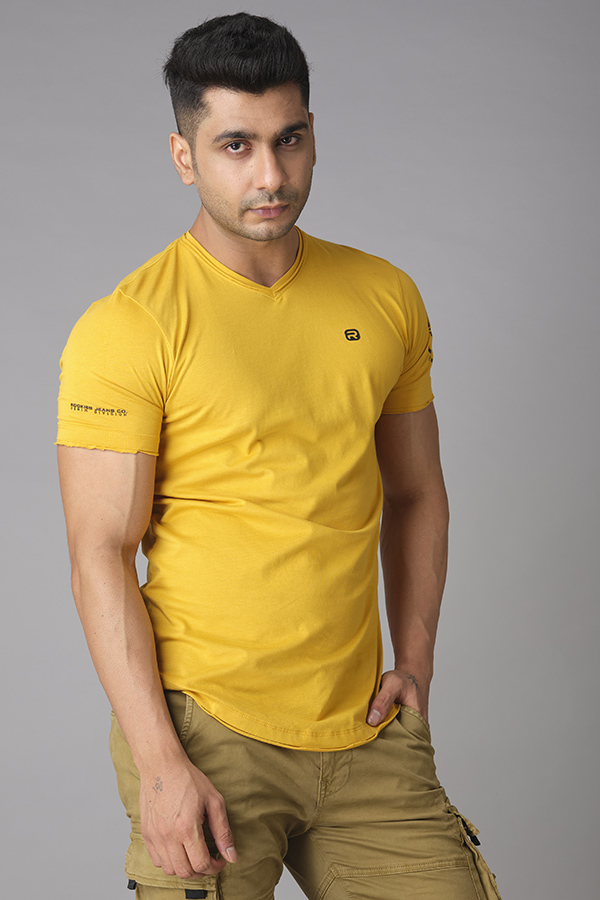 MUSTARD HALF SLEEVE V NECK TEE (V NECK H/SLV SLIM)