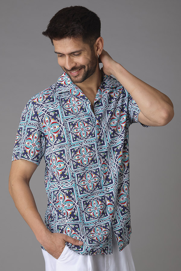 LT AQUA HALF SLEEVE PRINTED SHIRT (DECAPARIO H/SLV FIT)