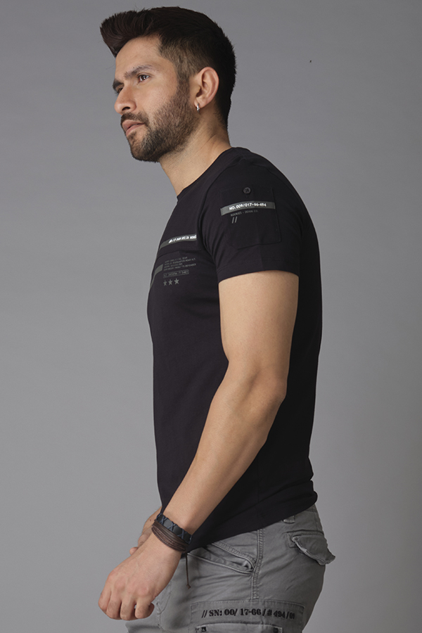 BLACK HALF SLEEVE ROUND NECK TEE (R NECK H/SLV SLIM)