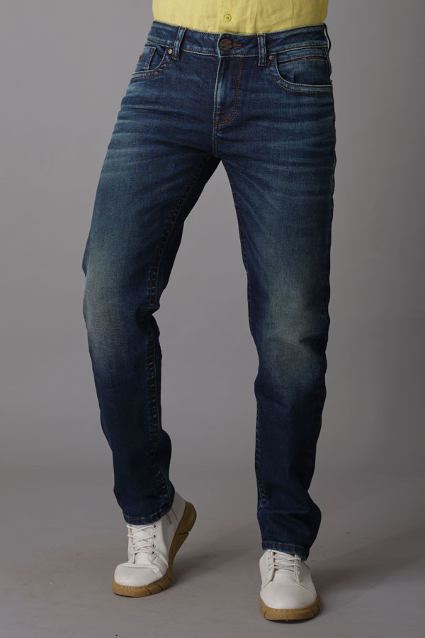 DK BLUE 5 POCKET MIDRISE REGULAR AND STREIGHT FIT JEANS (MORRISON FIT)