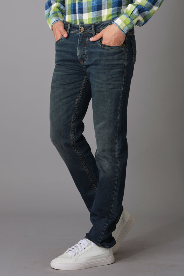 DK BLUE 5 POCKET MIDRISE REGULAR AND STREIGHT FIT JEANS (MORRISON FIT)