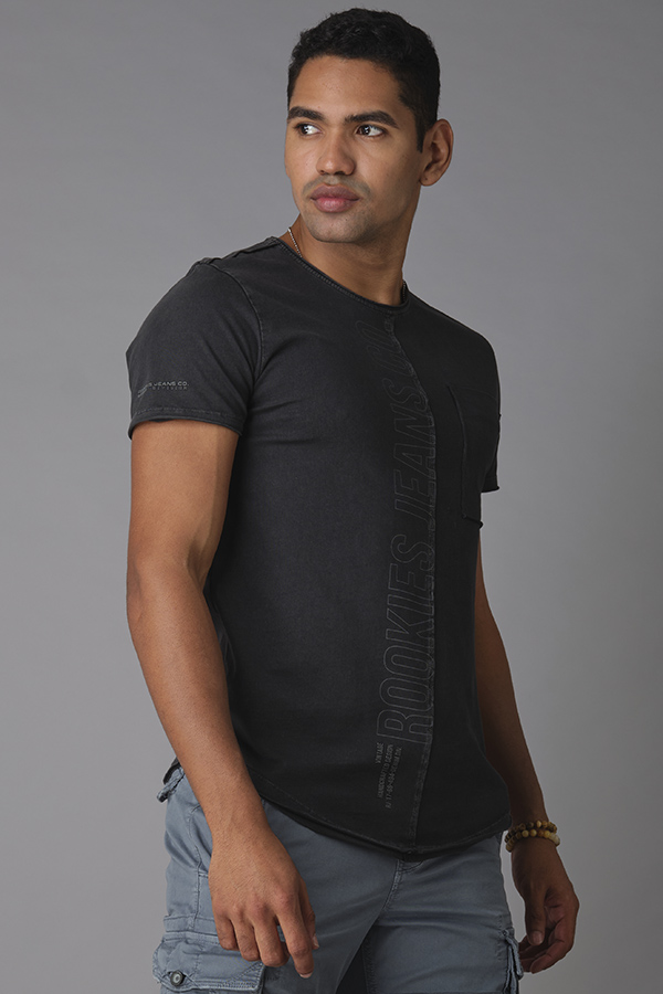 BLACK HALF SLEEVE ROUND NECK TEE (R NECK H/SLV SLIM)