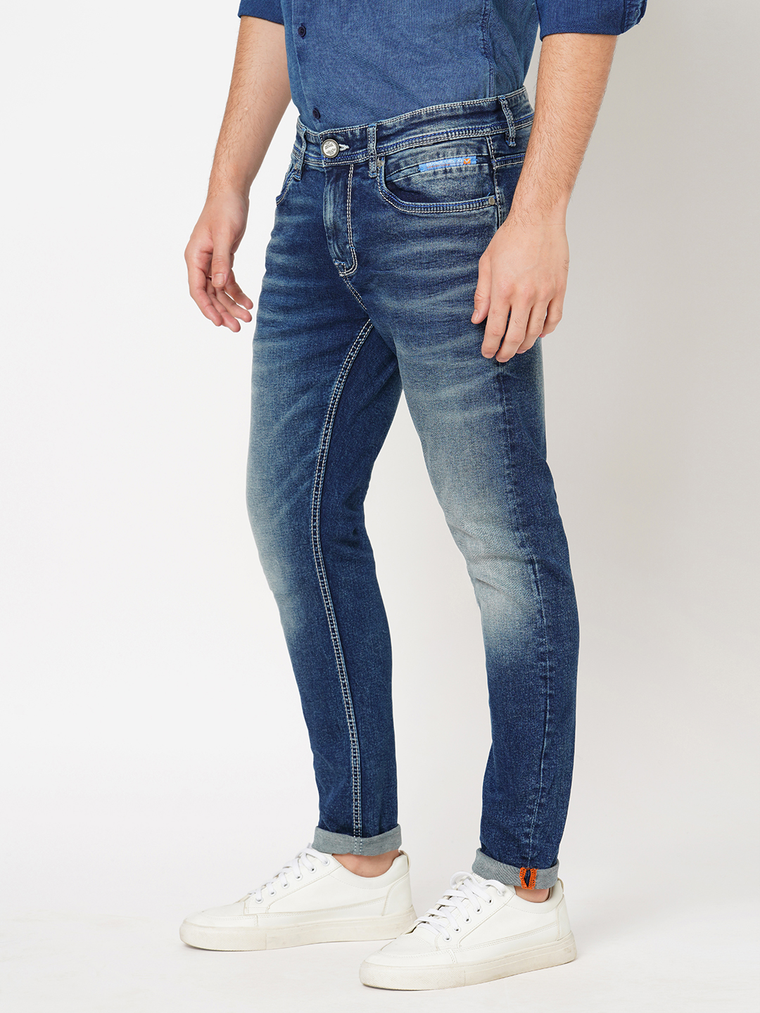 MED BLUE 5 POCKET LOW-RISE ANKLE LENGTH JEANS (SPRINGSTEEN FIT)