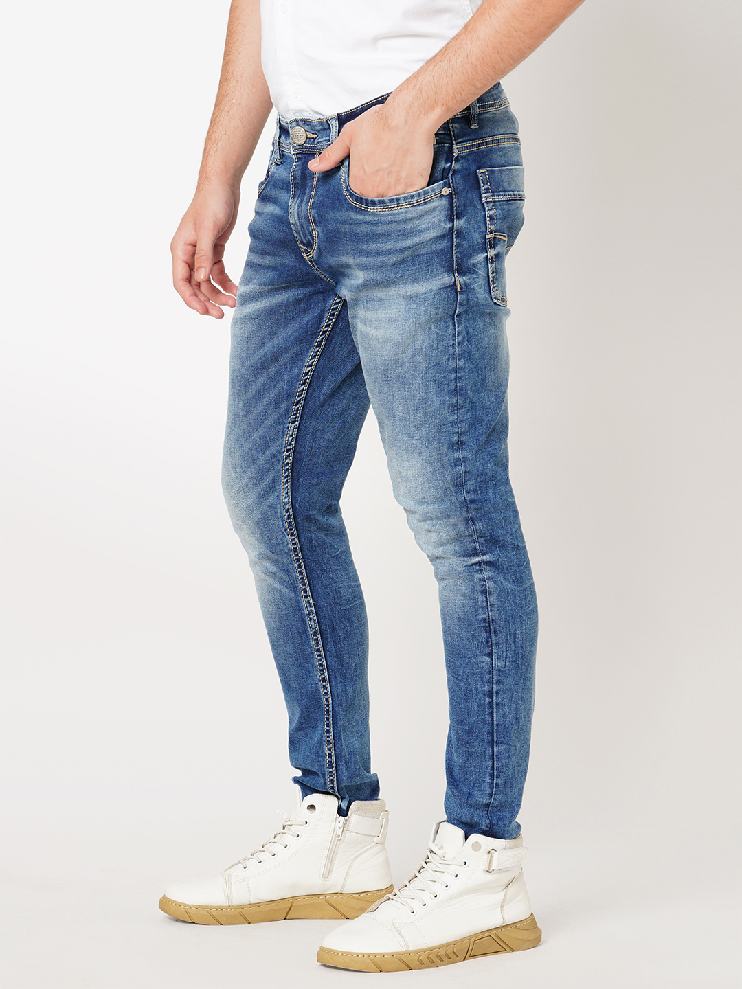 MED BLUE 5 POCKET LOW-RISE ANKLE LENGTH JEANS (SPRINGSTEEN FIT)