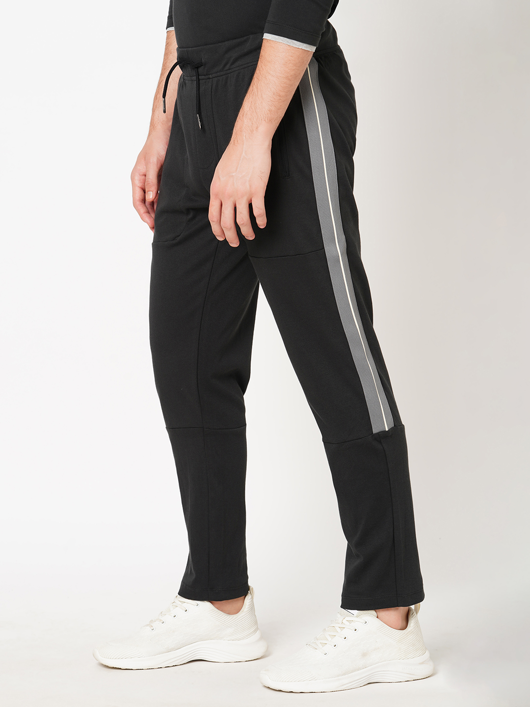 BLACK ATHLEISURE TRACK PANT (COMFORT FIT)