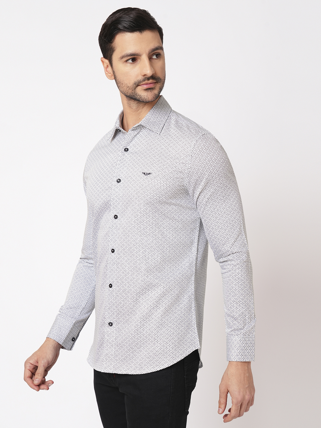 WHITE BLACK FULL SLEEVE PRINTED SHIRT (LEO F/SLV FIT)