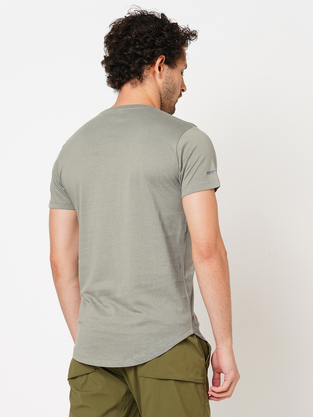 GREENISH GREY HALF SLEEVE ROUND NECK TEE (R NECK H/SLV SLIM)