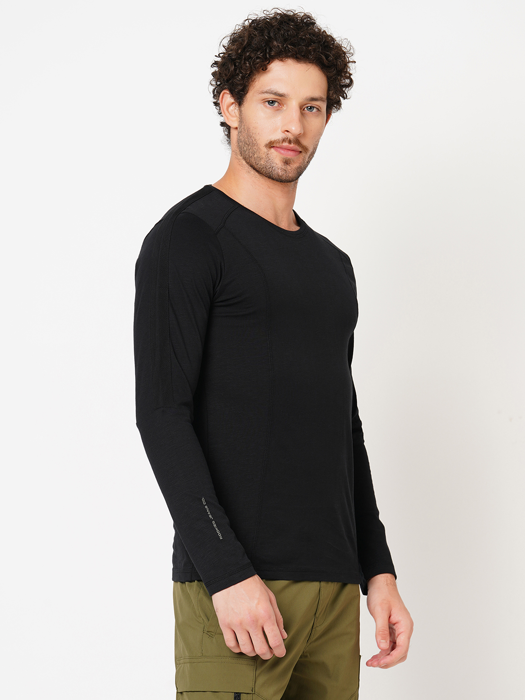 BLACK FULL SLEEVE ROUND NECK TEE (R NECK F/SLV SLIM)