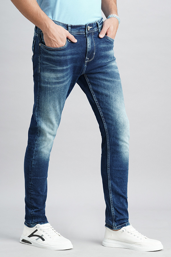 MED BLUE 5 POCKET LOW-RISE ANKLE LENGTH JEANS (SPRINGSTEEN FIT)