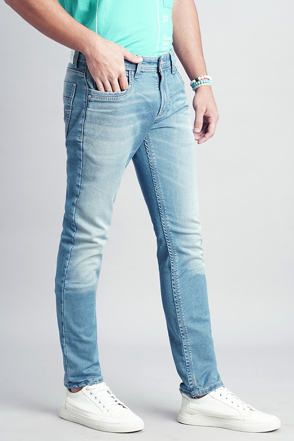 LT BLUE 5 POCKET MID-RISE JEANS (LENNON FIT)