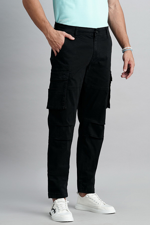 BLACK SLIM FIT CARGO PANT (REGULAR FIT)