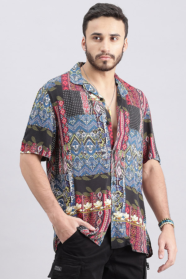 MULTI COLOR HALF SLEEVE PRINTED SHIRT (DECAPARIO H/SLV FIT)