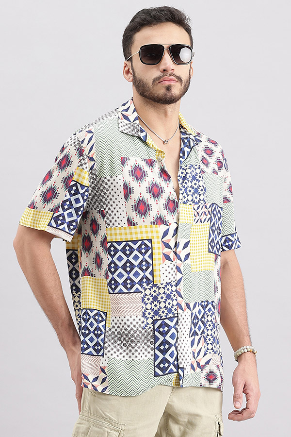 MULTI COLOR HALF SLEEVE PRINTED SHIRT (DECAPARIO H/SLV FIT)