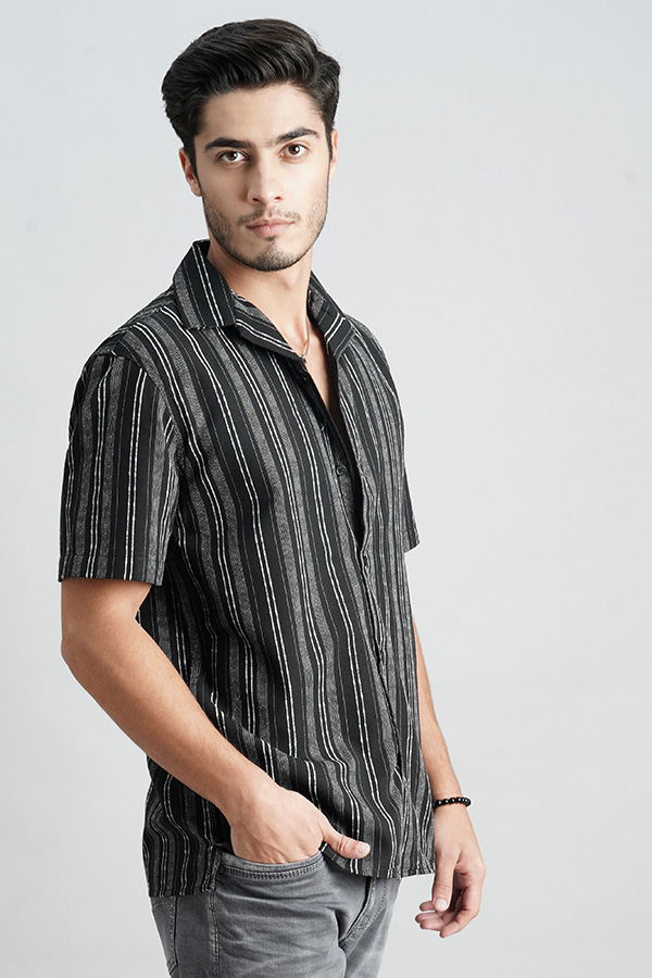 BLACK WHITE HALF SLEEVE STRIPE SHIRT (TONY H/SLV FIT)