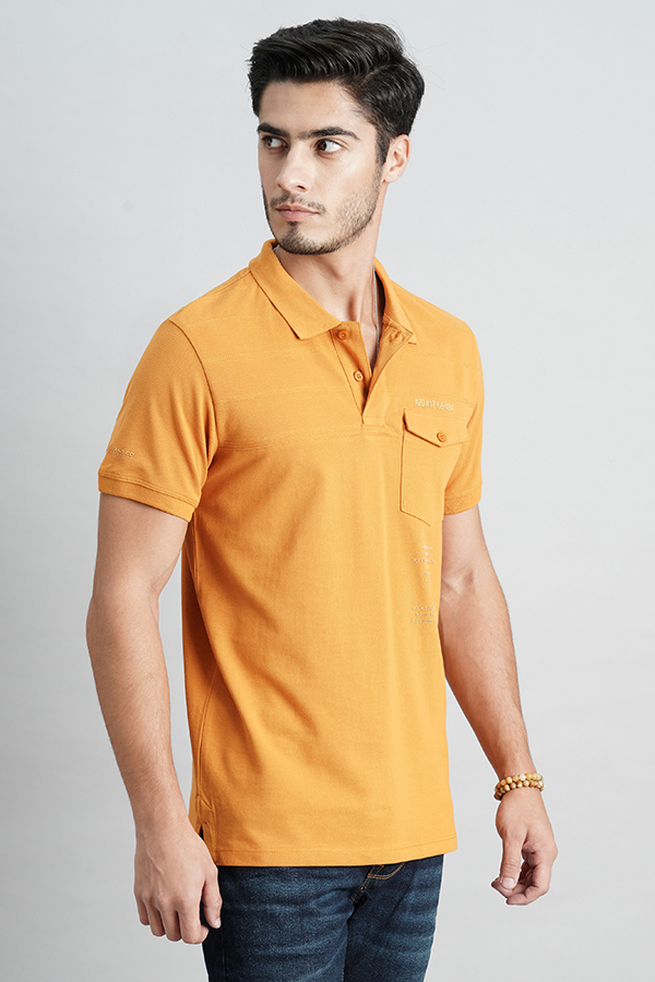 MUSTARD HALF SLEEVE PIOUE POLO TEE (POLO NECK H/SLV SLIM)